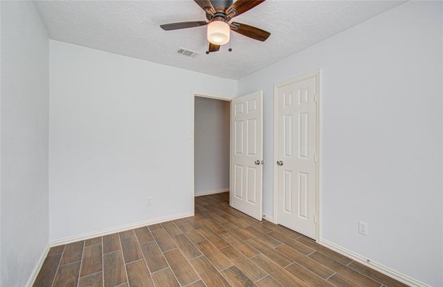 2702 Fir Crest Court, Stafford, TX 77477