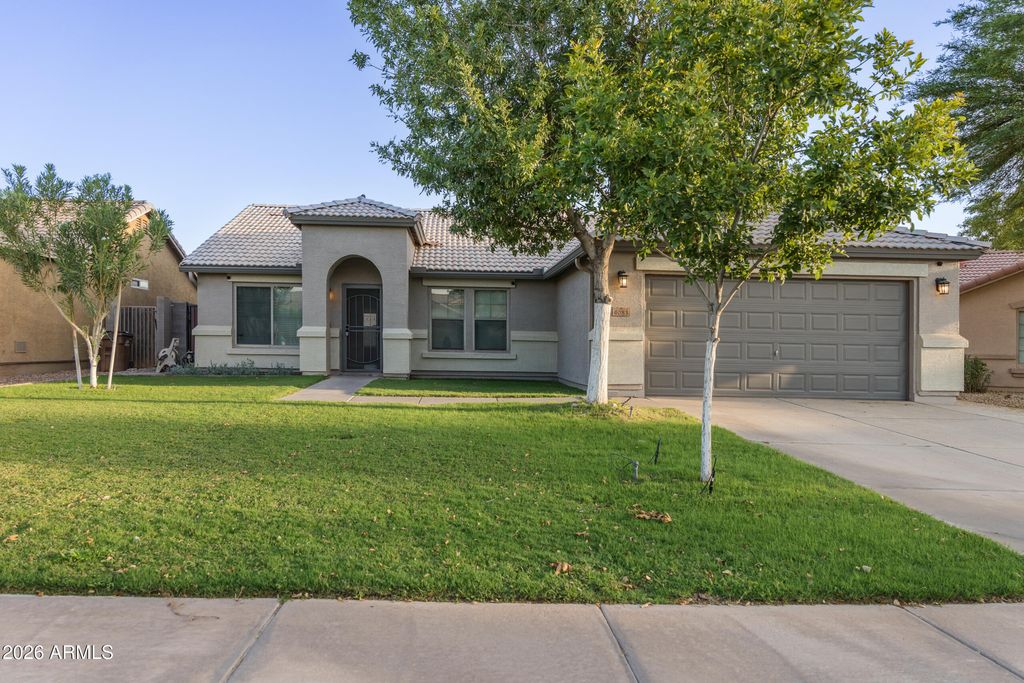 4083 E LAMBETH Place, San Tan Valley, AZ 85140 — exterior
