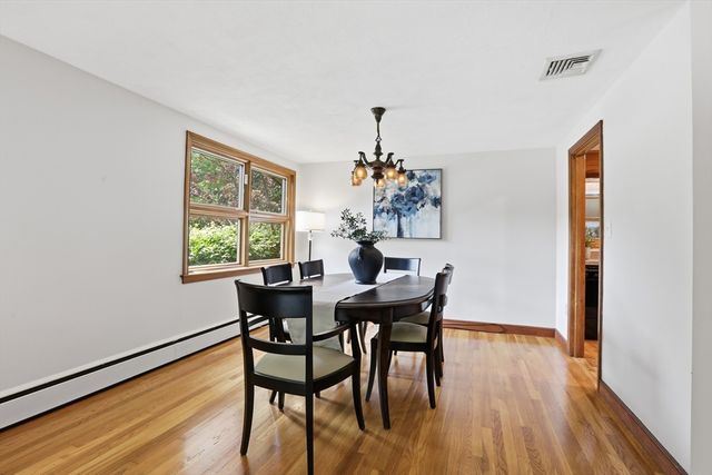15 Thornberry Rd, Winchester, MA 01890