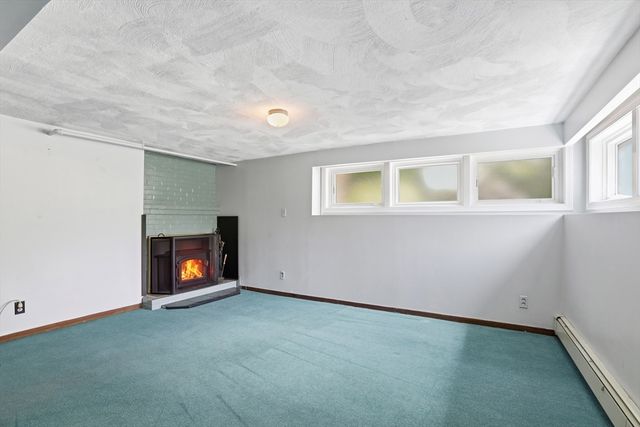 15 Thornberry Rd, Winchester, MA 01890