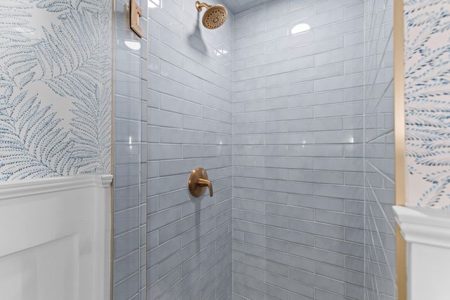 146 Broad Street B, Charleston, SC 29401