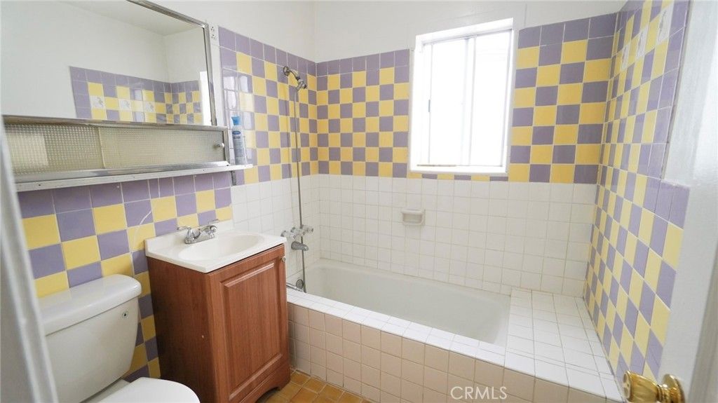 Image 22 of property listing at 907 E Francis, La Habra, CA 90631