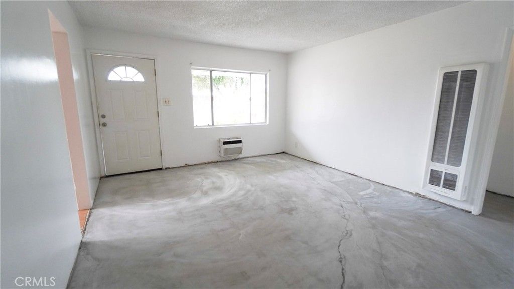 Image 5 of property listing at 907 E Francis, La Habra, CA 90631