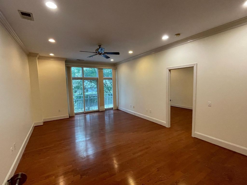 317 W Morgan Street, Raleigh, NC 27601