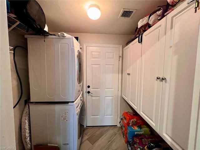 8526 Manderston CT, Fort Myers, FL 33912