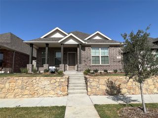 717 Parkside Drive, Argyle, TX 76226