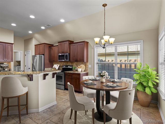 8848 Pemberton Park, Montgomery, AL 36117