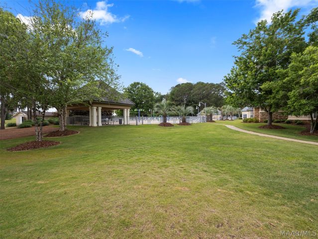 8848 Pemberton Park, Montgomery, AL 36117