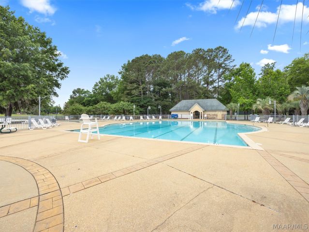 8848 Pemberton Park, Montgomery, AL 36117
