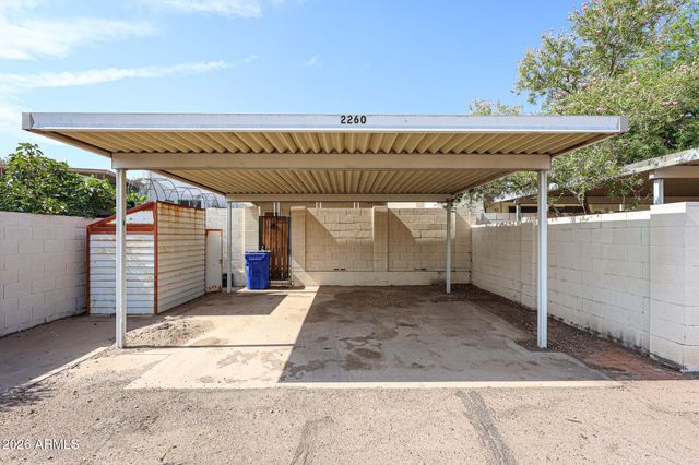 2260 W FREMONT Drive, Tempe, AZ 85282