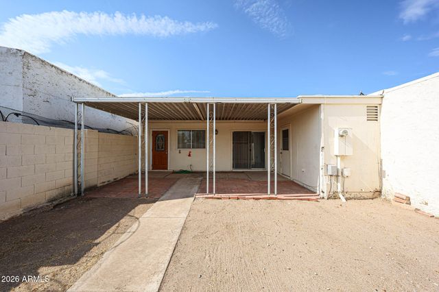 2260 W FREMONT Drive, Tempe, AZ 85282