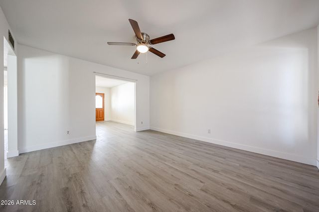 2260 W FREMONT Drive, Tempe, AZ 85282