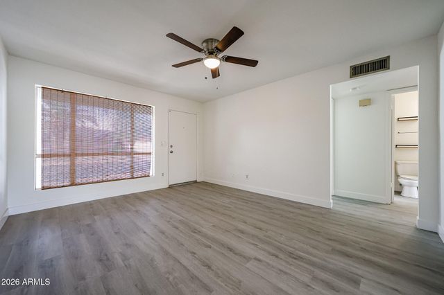 2260 W FREMONT Drive, Tempe, AZ 85282