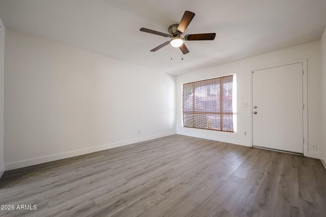 2260 W FREMONT Drive, Tempe, AZ 85282