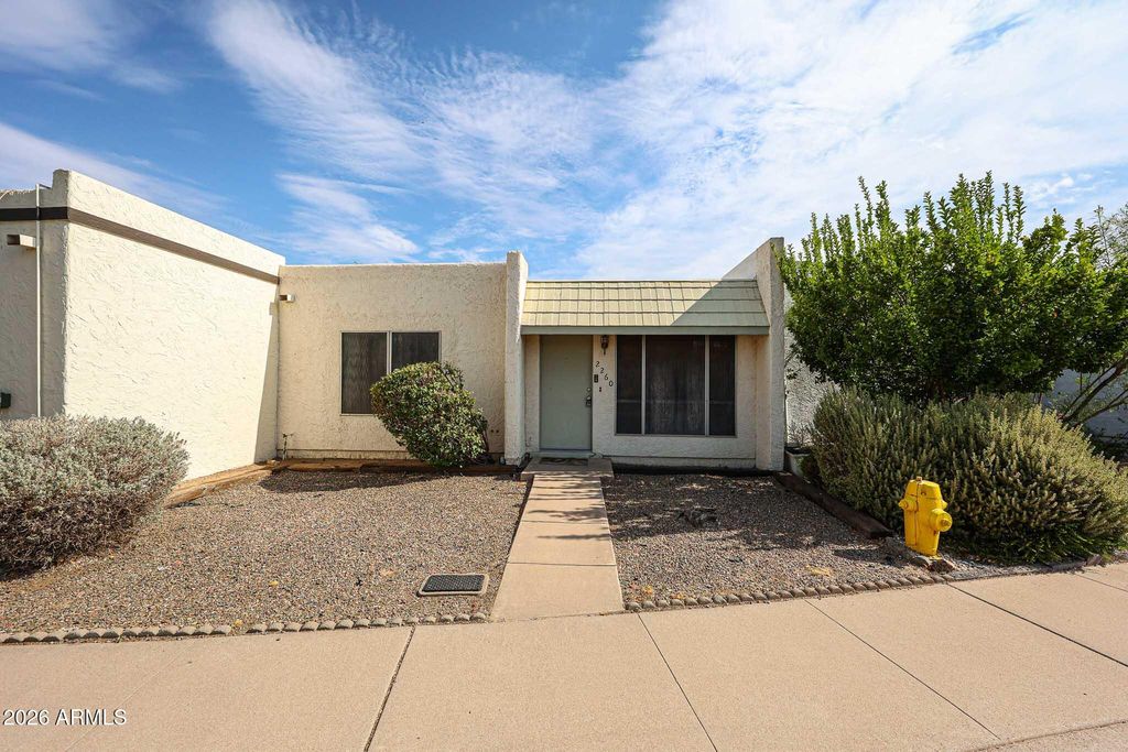 2260 W FREMONT Drive, Tempe, AZ 85282