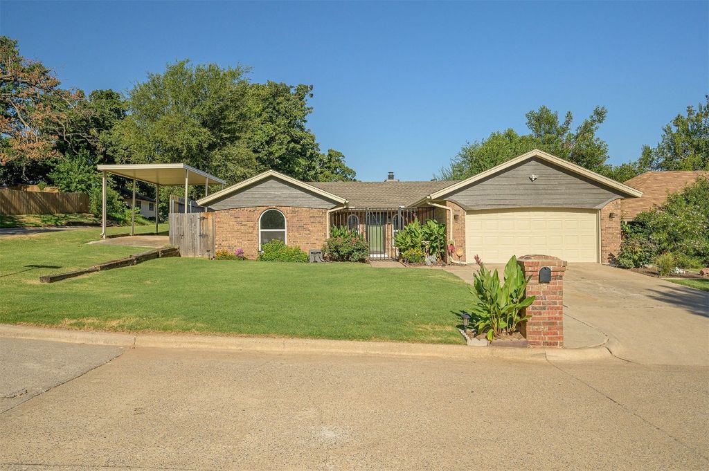 2901 Wheeler Court, Oklahoma City, OK 73127