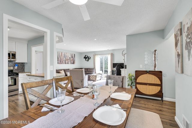 310 Larkspur Lane, Jackson, NJ 08527