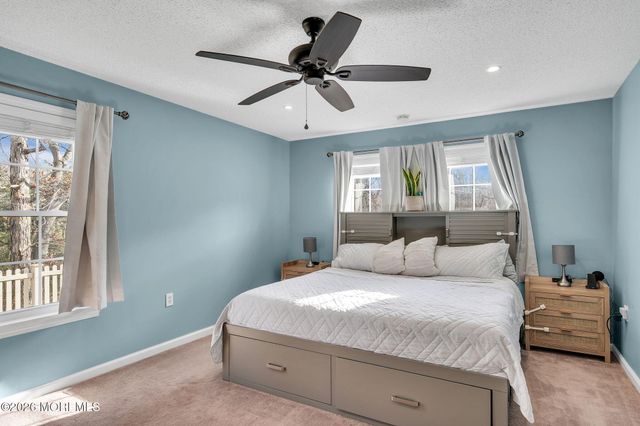 310 Larkspur Lane, Jackson, NJ 08527