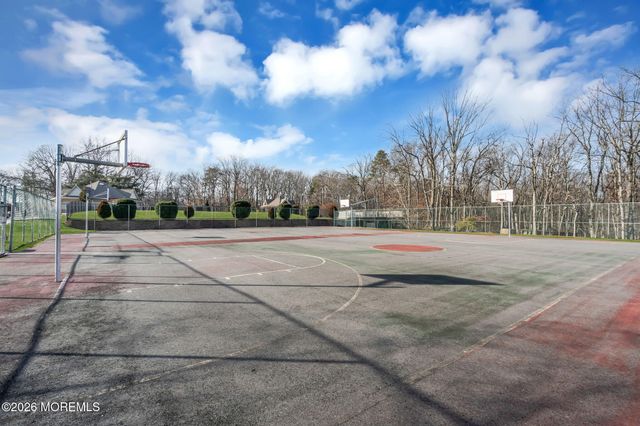 310 Larkspur Lane, Jackson, NJ 08527