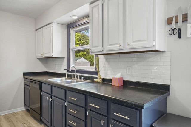 5718 Thrush Lane, Madison, WI 53711