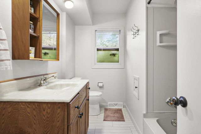 5718 Thrush Lane, Madison, WI 53711