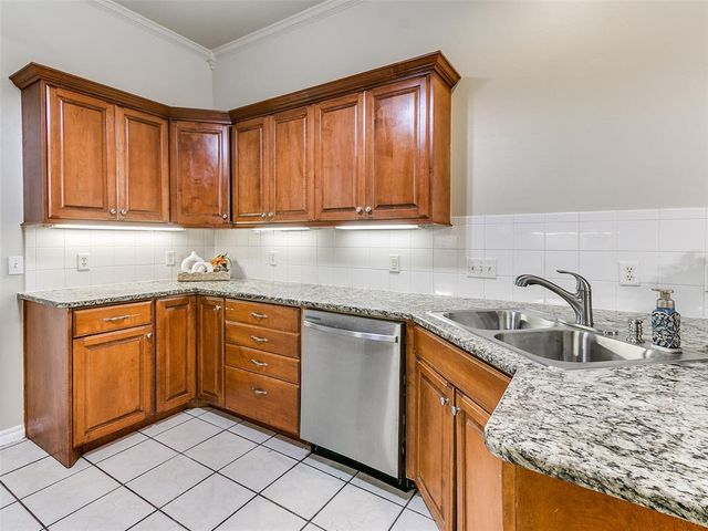 15524 Swallowtail Drive, Edmond, OK 73013