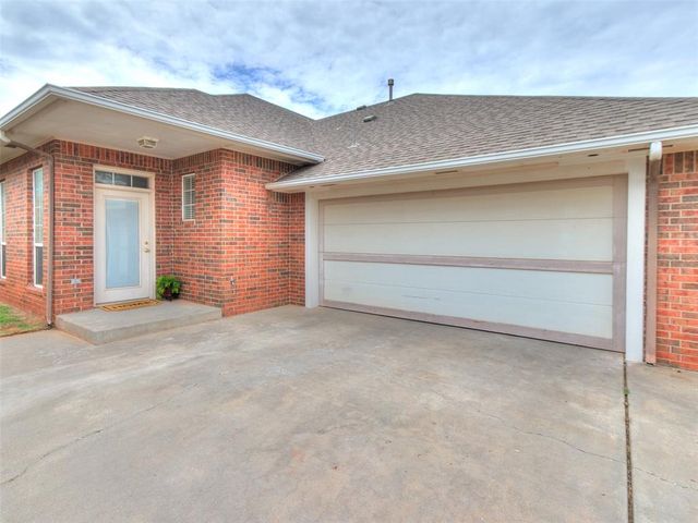 15524 Swallowtail Drive, Edmond, OK 73013