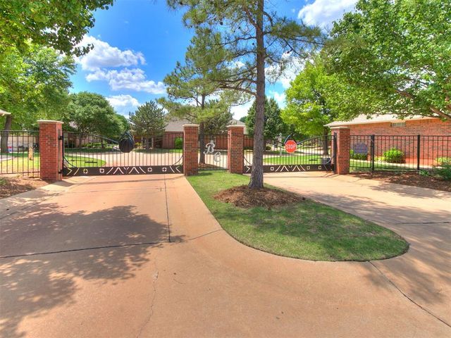 15524 Swallowtail Drive, Edmond, OK 73013
