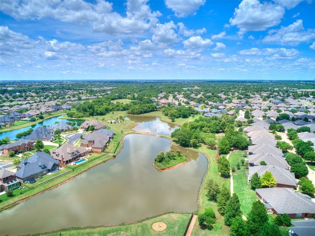 15524 Swallowtail Drive, Edmond, OK 73013