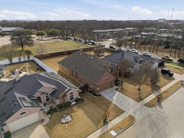 3202 Peakview Drive, Corinth, TX 76210