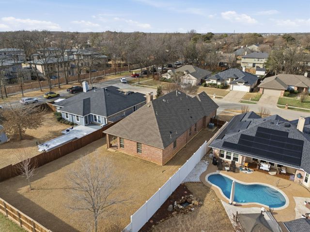 3202 Peakview Drive, Corinth, TX 76210