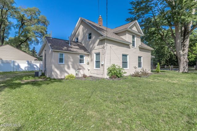 6637 Convent Boulevard, Sylvania, OH 43560