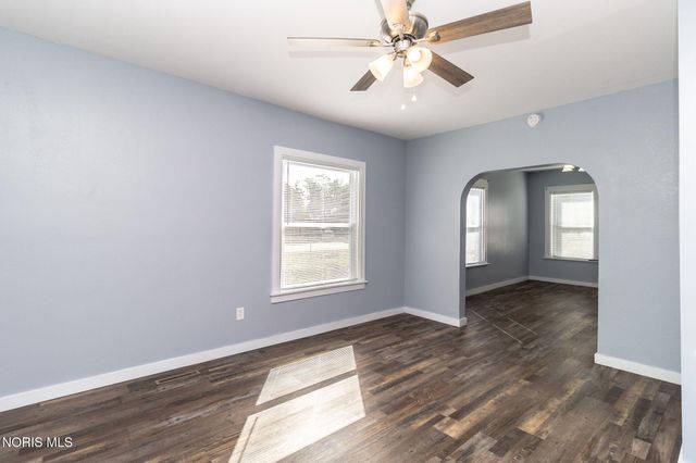 6637 Convent Boulevard, Sylvania, OH 43560