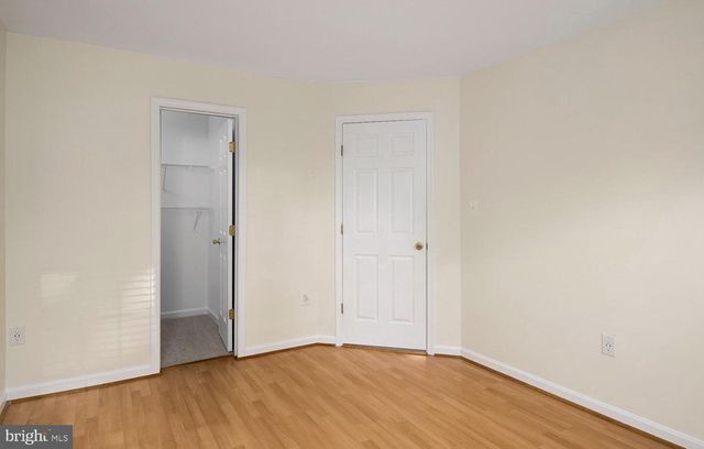 8725 SPRING BROOK WAY, Odenton, MD 21113