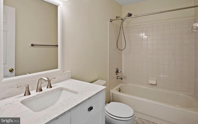 8725 SPRING BROOK WAY, Odenton, MD 21113