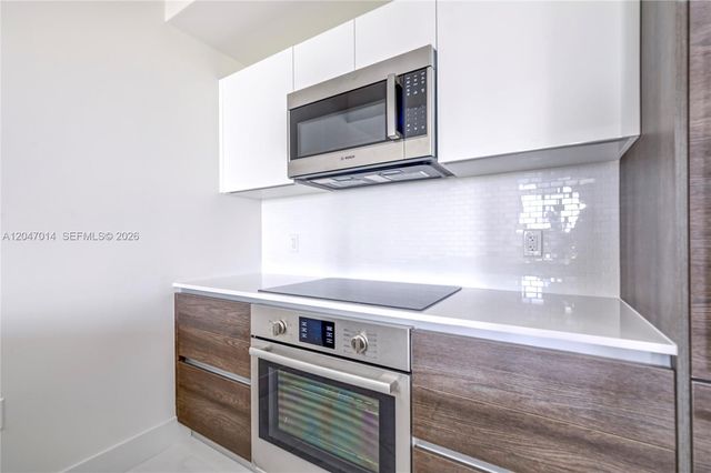 301 Altara Ave 733, Coral Gables, FL 33146