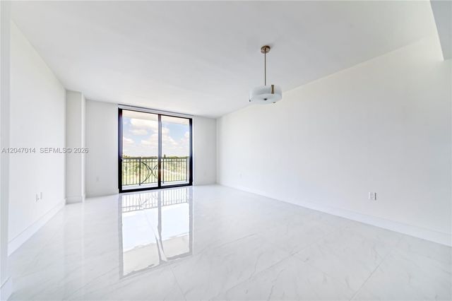 301 Altara Ave 733, Coral Gables, FL 33146