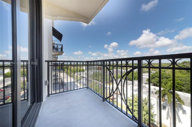 301 Altara Ave 733, Coral Gables, FL 33146