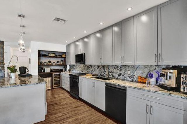 3206 TURTLE Cove, West Palm Beach, FL 33411