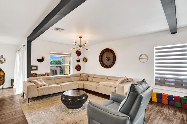 3206 TURTLE Cove, West Palm Beach, FL 33411