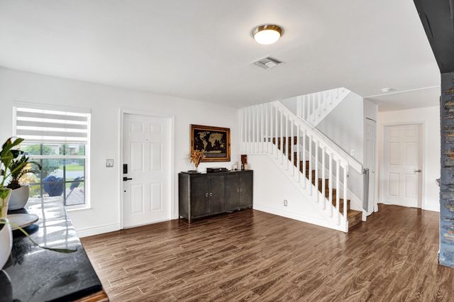 3206 TURTLE Cove, West Palm Beach, FL 33411