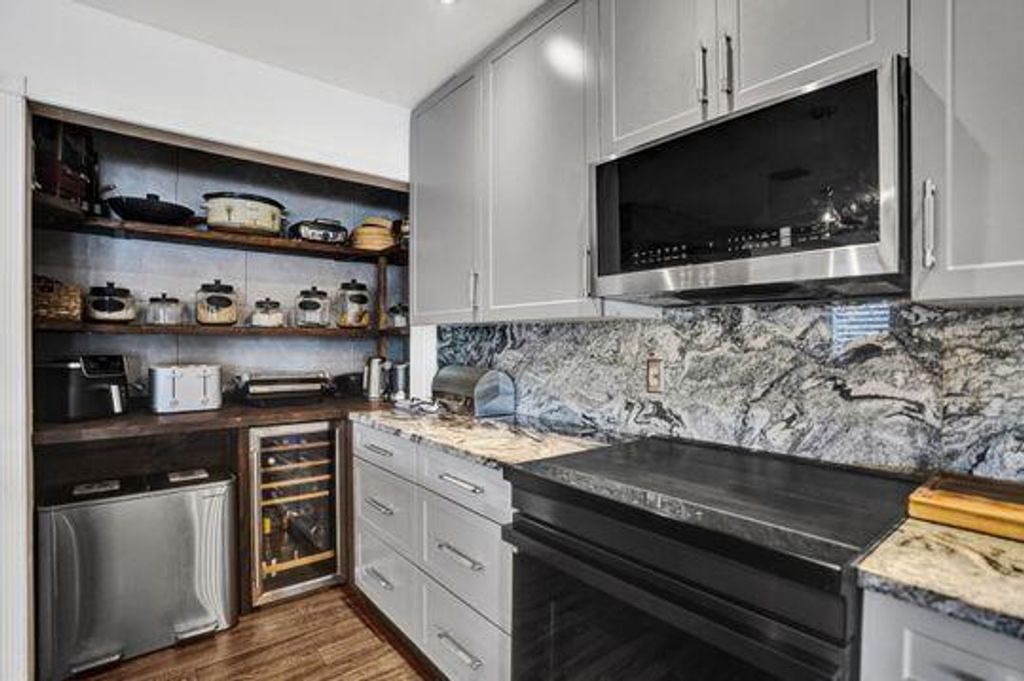 3206 TURTLE Cove, West Palm Beach, FL 33411