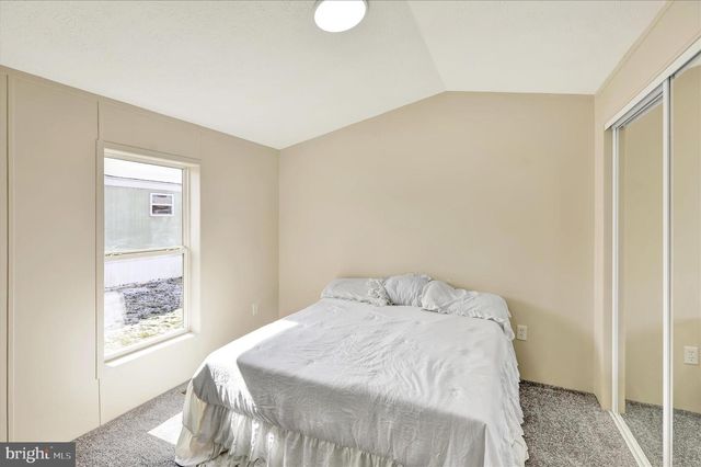 573 PALM CITY PARK PARK, Annville, PA 17003