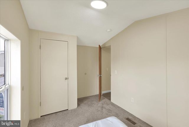 573 PALM CITY PARK PARK, Annville, PA 17003