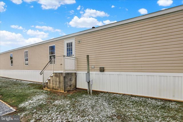 573 PALM CITY PARK PARK, Annville, PA 17003