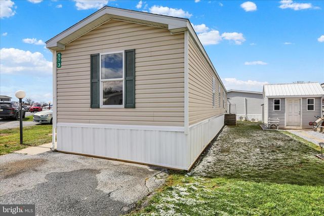 573 PALM CITY PARK PARK, Annville, PA 17003