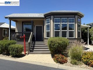3263 Vineyard Ave #124 124, Pleasanton, CA 94566