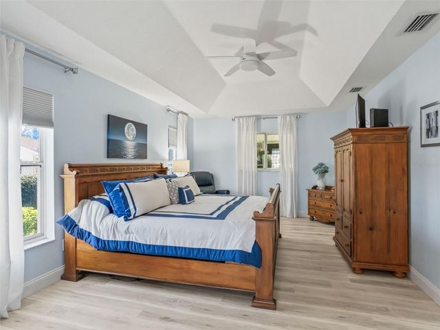 5016 NW 18TH STREET, Ocala, FL 34482