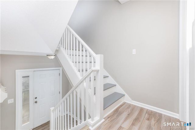 266 Conestoga Way 266, Glastonbury, CT 06033