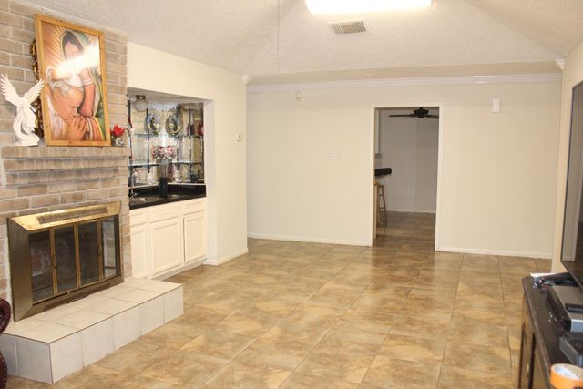 11303 Windmark Drive, Houston, TX 77099